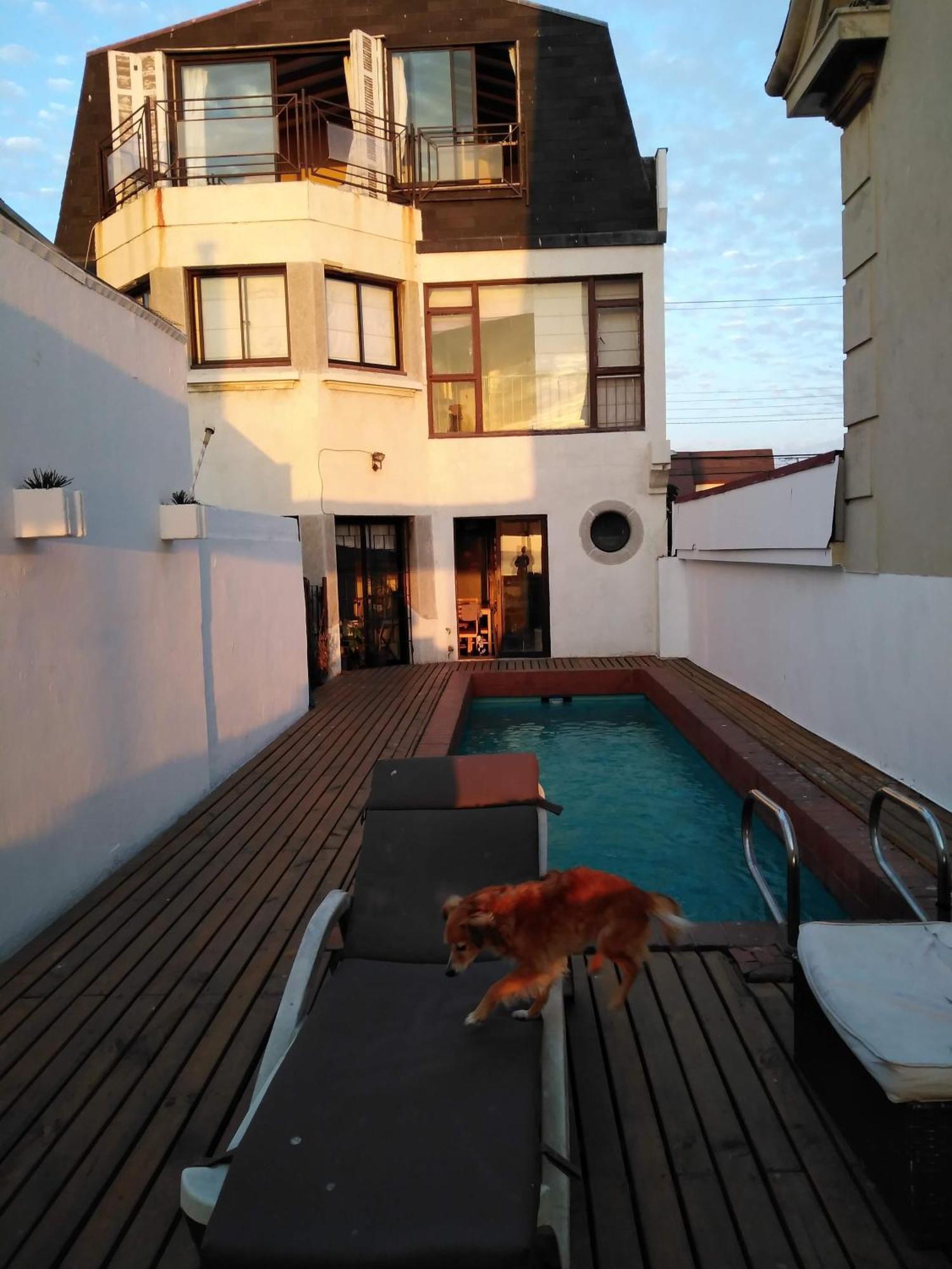 Casa *